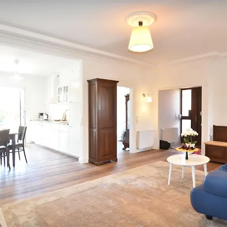 Fewo1846 - Blatt & Bluete *