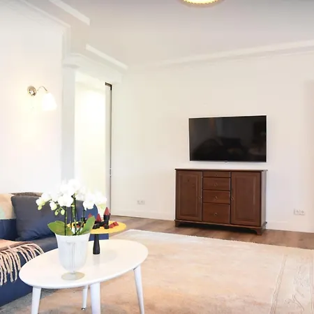 Fewo1846 - Blatt & Bluete * Gelting